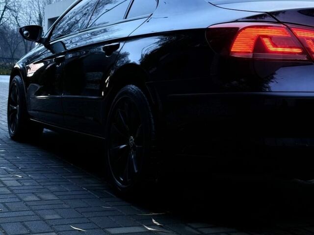 Черный Фольксваген Пассат СС, объемом двигателя 2 л и пробегом 271 тыс. км за 15000 $, фото 5 на Automoto.ua