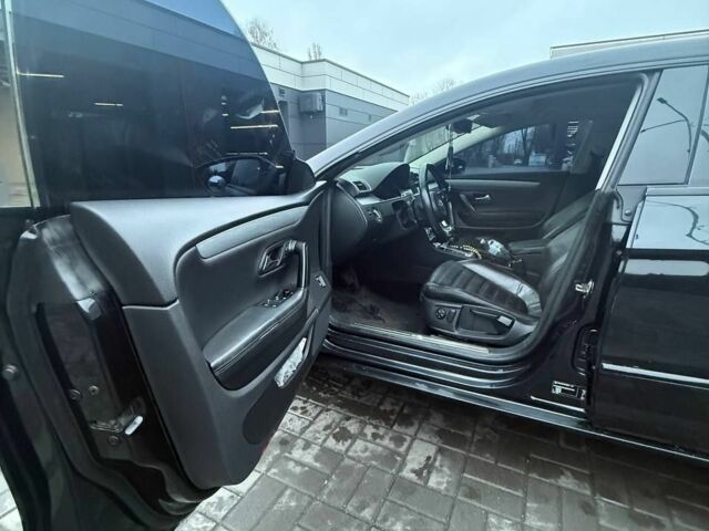 Черный Фольксваген Пассат СС, объемом двигателя 2 л и пробегом 271 тыс. км за 15000 $, фото 18 на Automoto.ua