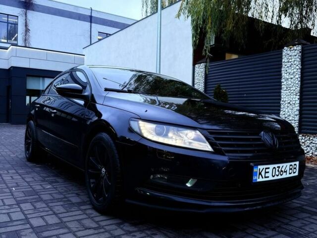 Черный Фольксваген Пассат СС, объемом двигателя 2 л и пробегом 271 тыс. км за 15000 $, фото 4 на Automoto.ua