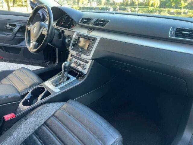 Черный Фольксваген Пассат СС, объемом двигателя 2 л и пробегом 134 тыс. км за 2500 $, фото 12 на Automoto.ua