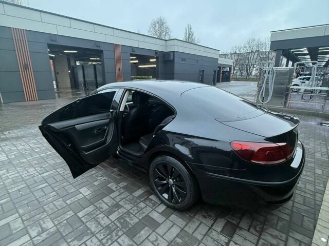 Черный Фольксваген Пассат СС, объемом двигателя 2 л и пробегом 271 тыс. км за 15000 $, фото 14 на Automoto.ua