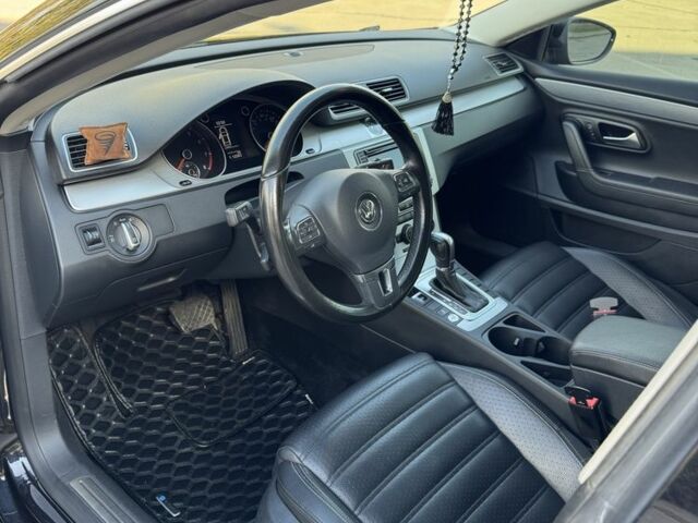 Черный Фольксваген Пассат СС, объемом двигателя 2 л и пробегом 160 тыс. км за 13000 $, фото 4 на Automoto.ua