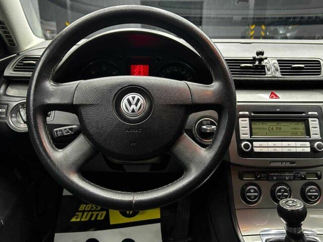 Чорний Фольксваген Пассат СС, об'ємом двигуна 2 л та пробігом 255 тис. км за 5700 $, фото 10 на Automoto.ua