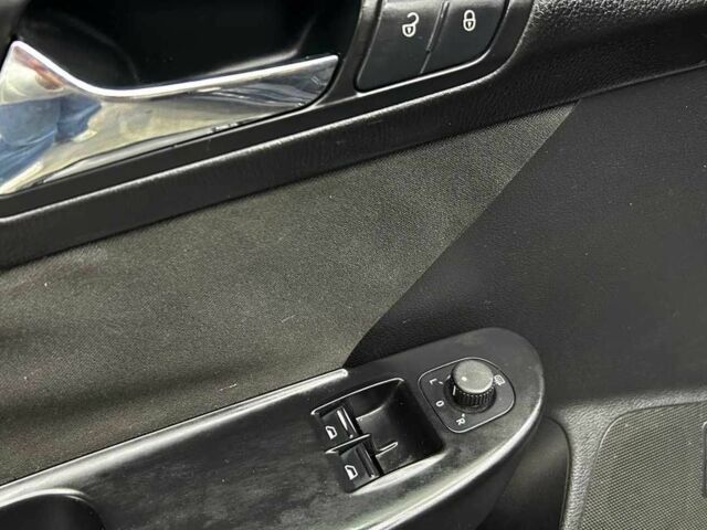 Чорний Фольксваген Пассат СС, об'ємом двигуна 2 л та пробігом 255 тис. км за 5700 $, фото 19 на Automoto.ua