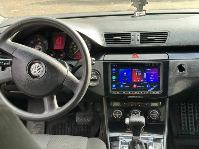 Черный Фольксваген Пассат СС, объемом двигателя 2 л и пробегом 387 тыс. км за 2500 $, фото 9 на Automoto.ua