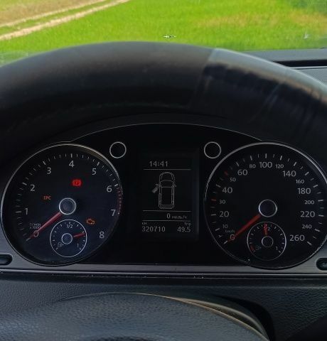 Черный Фольксваген Пассат СС, объемом двигателя 1.4 л и пробегом 322 тыс. км за 7000 $, фото 9 на Automoto.ua