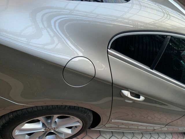 Коричневий Фольксваген Пассат СС, об'ємом двигуна 1.8 л та пробігом 185 тис. км за 10000 $, фото 1 на Automoto.ua