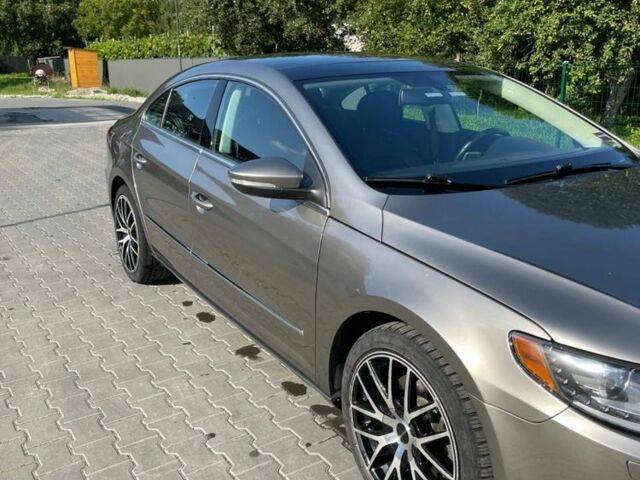 Коричневий Фольксваген Пассат СС, об'ємом двигуна 2 л та пробігом 208 тис. км за 8500 $, фото 5 на Automoto.ua