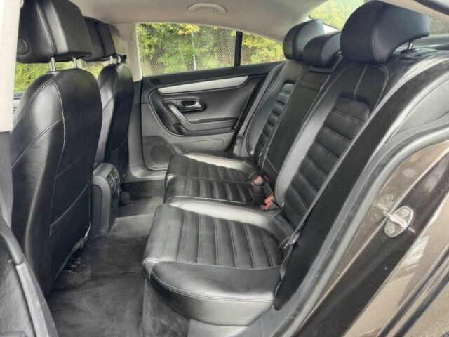 Коричневий Фольксваген Пассат СС, об'ємом двигуна 2 л та пробігом 84 тис. км за 1200 $, фото 8 на Automoto.ua