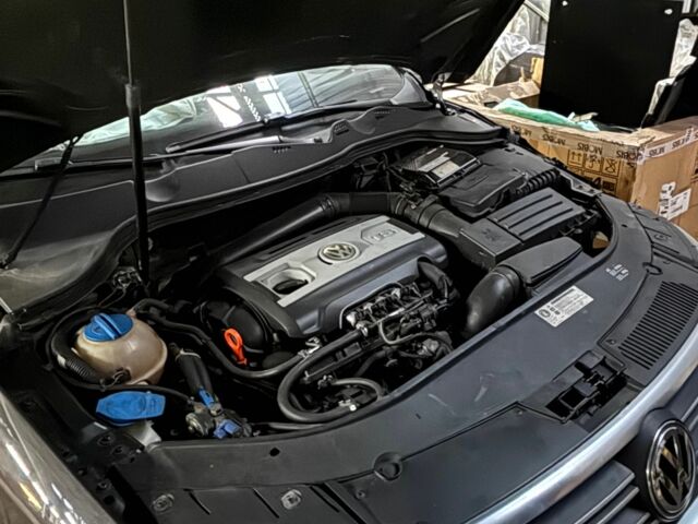 Коричневый Фольксваген Пассат СС, объемом двигателя 1.8 л и пробегом 264 тыс. км за 3500 $, фото 6 на Automoto.ua