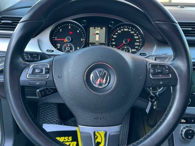 Коричневий Фольксваген Пассат СС, об'ємом двигуна 1.6 л та пробігом 320 тис. км за 10750 $, фото 11 на Automoto.ua