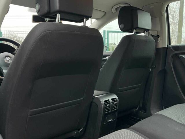 Коричневый Фольксваген Пассат СС, объемом двигателя 2 л и пробегом 337 тыс. км за 9000 $, фото 20 на Automoto.ua