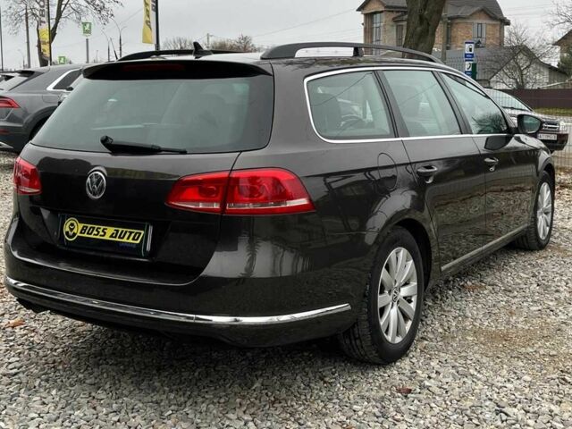 Коричневый Фольксваген Пассат СС, объемом двигателя 2 л и пробегом 337 тыс. км за 9000 $, фото 6 на Automoto.ua