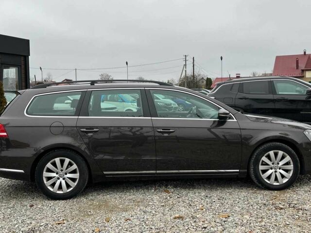 Коричневый Фольксваген Пассат СС, объемом двигателя 2 л и пробегом 337 тыс. км за 9000 $, фото 7 на Automoto.ua