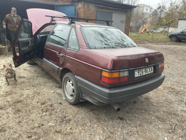 Красный Фольксваген Пассат СС, объемом двигателя 1.8 л и пробегом 300 тыс. км за 1100 $, фото 2 на Automoto.ua