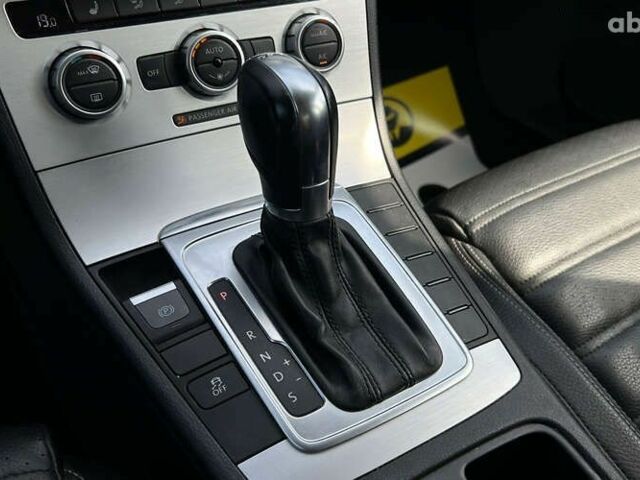 Фольксваген Пассат СС, объемом двигателя 2 л и пробегом 141 тыс. км за 10890 $, фото 13 на Automoto.ua