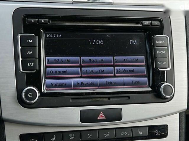 Фольксваген Пассат СС, объемом двигателя 2 л и пробегом 141 тыс. км за 10890 $, фото 15 на Automoto.ua