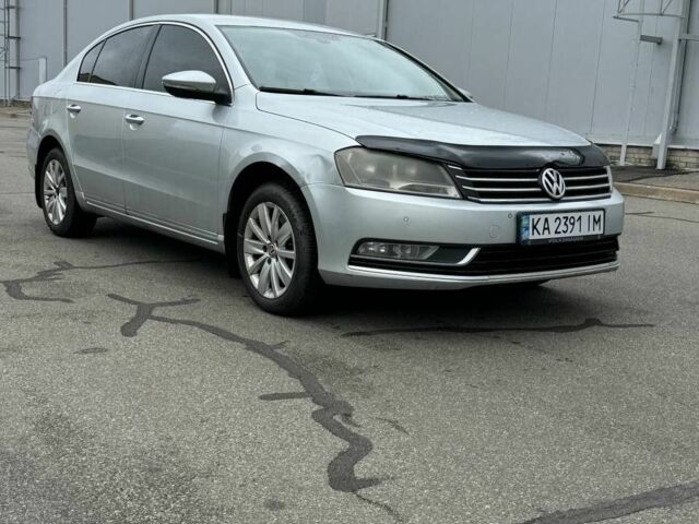 Серый Фольксваген Пассат СС, объемом двигателя 1.8 л и пробегом 192 тыс. км за 7999 $, фото 5 на Automoto.ua