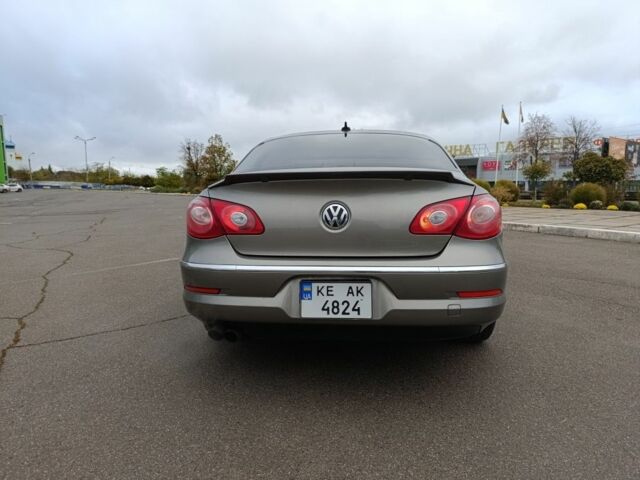 Серый Фольксваген Пассат СС, объемом двигателя 2 л и пробегом 203 тыс. км за 8500 $, фото 4 на Automoto.ua