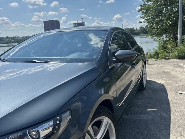 Сірий Фольксваген Пассат СС, об'ємом двигуна 2 л та пробігом 231 тис. км за 9500 $, фото 1 на Automoto.ua