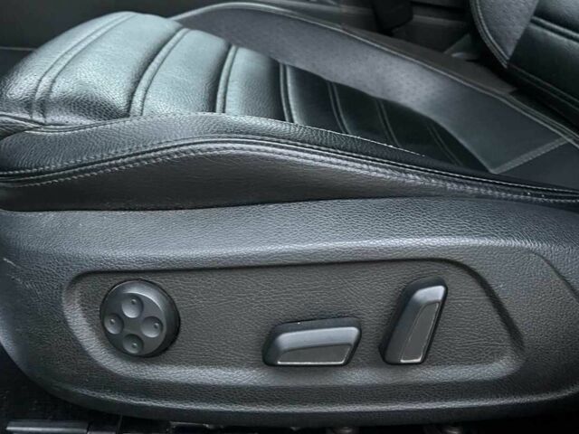 Серый Фольксваген Пассат СС, объемом двигателя 2 л и пробегом 165 тыс. км за 10600 $, фото 21 на Automoto.ua