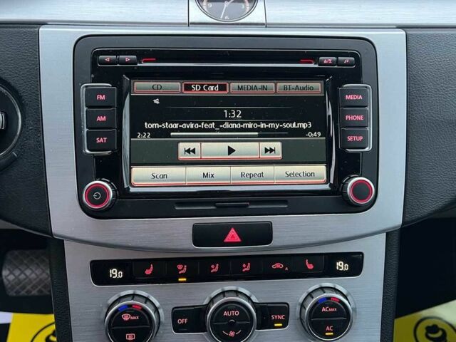 Серый Фольксваген Пассат СС, объемом двигателя 2 л и пробегом 165 тыс. км за 10600 $, фото 13 на Automoto.ua