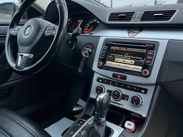 Серый Фольксваген Пассат СС, объемом двигателя 2 л и пробегом 165 тыс. км за 10600 $, фото 18 на Automoto.ua