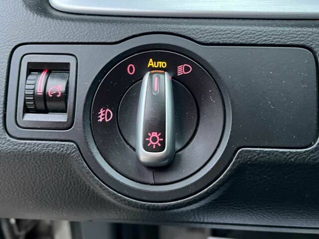 Серый Фольксваген Пассат СС, объемом двигателя 2 л и пробегом 165 тыс. км за 10600 $, фото 12 на Automoto.ua