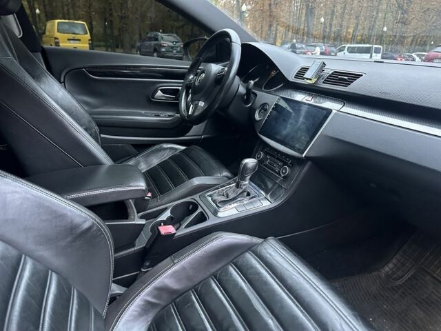 Серый Фольксваген Пассат СС, объемом двигателя 2 л и пробегом 283 тыс. км за 7099 $, фото 11 на Automoto.ua