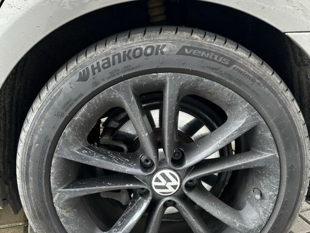 Серый Фольксваген Пассат СС, объемом двигателя 2 л и пробегом 283 тыс. км за 7099 $, фото 16 на Automoto.ua