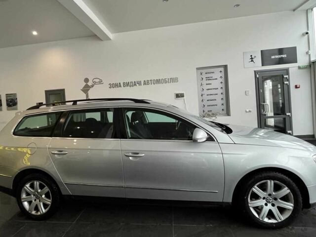 Сірий Фольксваген Пассат СС, об'ємом двигуна 1.6 л та пробігом 286 тис. км за 7000 $, фото 7 на Automoto.ua