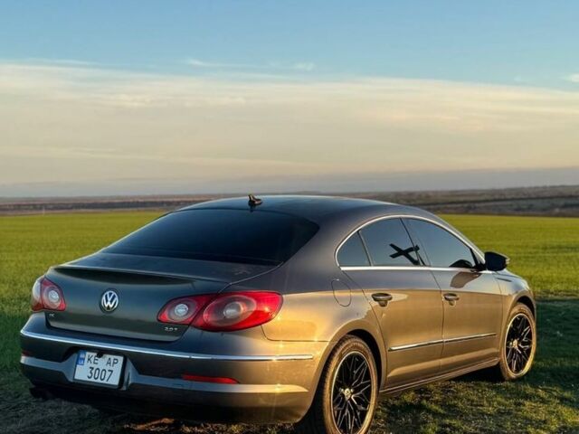 Сірий Фольксваген Пассат СС, об'ємом двигуна 2 л та пробігом 196 тис. км за 7800 $, фото 1 на Automoto.ua