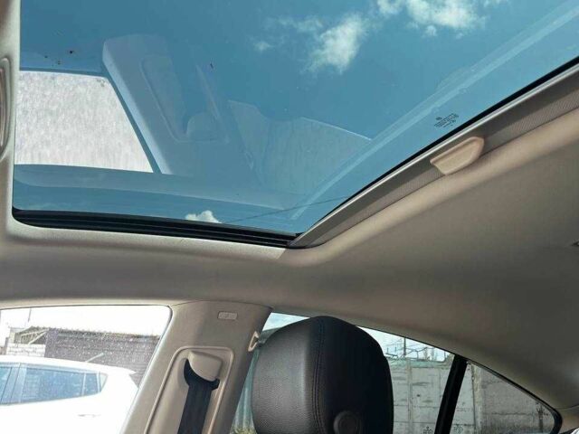 Серый Фольксваген Пассат СС, объемом двигателя 2 л и пробегом 151 тыс. км за 10400 $, фото 7 на Automoto.ua