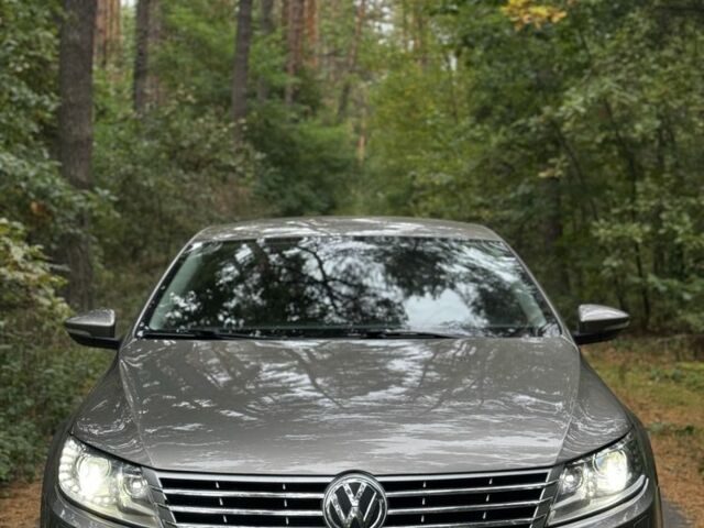 Серый Фольксваген Пассат СС, объемом двигателя 2 л и пробегом 177 тыс. км за 9500 $, фото 3 на Automoto.ua