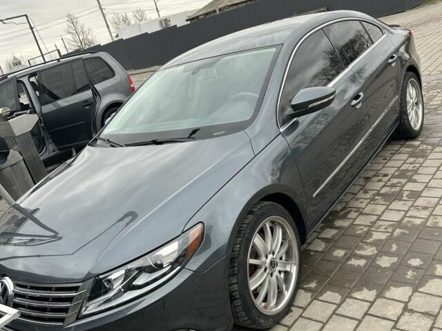 Серый Фольксваген Пассат СС, объемом двигателя 2 л и пробегом 211 тыс. км за 10200 $, фото 1 на Automoto.ua