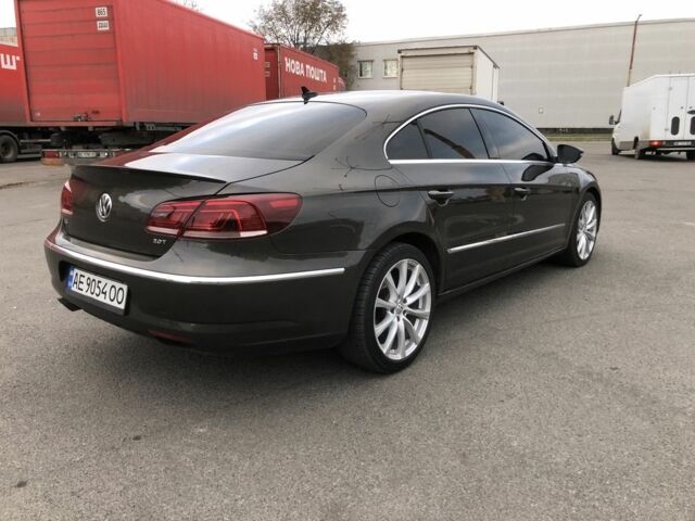 Серый Фольксваген Пассат СС, объемом двигателя 2 л и пробегом 171 тыс. км за 9800 $, фото 5 на Automoto.ua