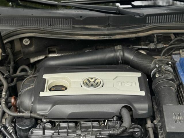 Серый Фольксваген Пассат СС, объемом двигателя 2 л и пробегом 177 тыс. км за 9500 $, фото 12 на Automoto.ua