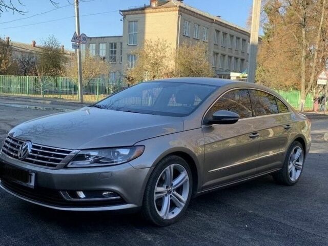 Сірий Фольксваген Пассат СС, об'ємом двигуна 2 л та пробігом 220 тис. км за 12000 $, фото 3 на Automoto.ua