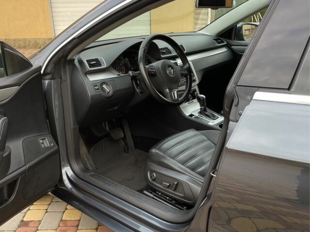 Серый Фольксваген Пассат СС, объемом двигателя 2 л и пробегом 214 тыс. км за 7500 $, фото 6 на Automoto.ua