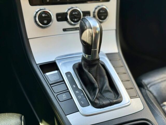 Сірий Фольксваген Пассат СС, об'ємом двигуна 2 л та пробігом 220 тис. км за 9500 $, фото 16 на Automoto.ua