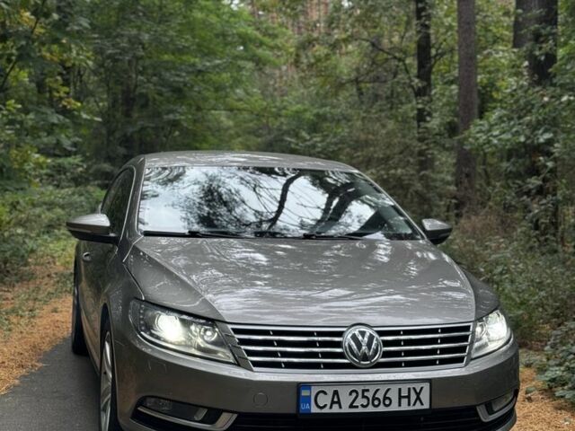 Серый Фольксваген Пассат СС, объемом двигателя 2 л и пробегом 177 тыс. км за 9500 $, фото 1 на Automoto.ua