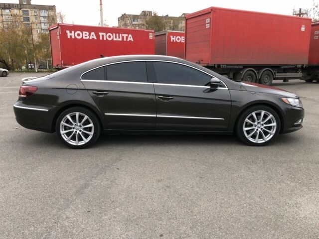 Серый Фольксваген Пассат СС, объемом двигателя 2 л и пробегом 171 тыс. км за 9800 $, фото 6 на Automoto.ua