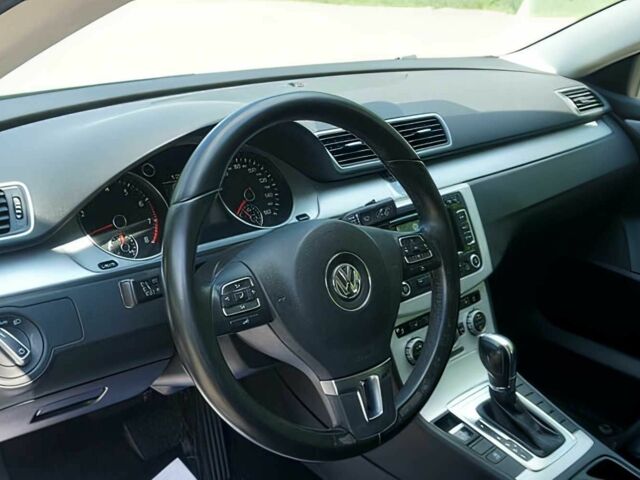 Сірий Фольксваген Пассат СС, об'ємом двигуна 2 л та пробігом 86 тис. км за 5800 $, фото 8 на Automoto.ua