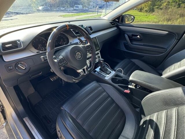 Серый Фольксваген Пассат СС, объемом двигателя 2 л и пробегом 67 тыс. км за 13499 $, фото 9 на Automoto.ua