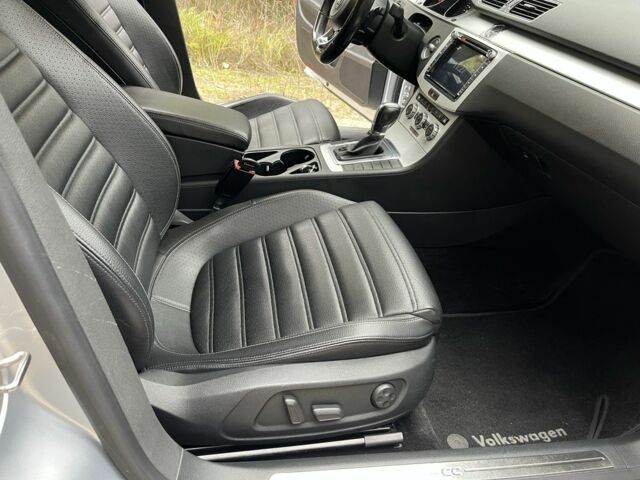 Серый Фольксваген Пассат СС, объемом двигателя 2 л и пробегом 185 тыс. км за 10500 $, фото 17 на Automoto.ua