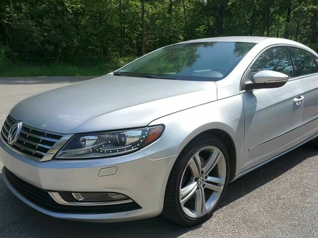 Серый Фольксваген Пассат СС, объемом двигателя 2 л и пробегом 86 тыс. км за 8200 $, фото 2 на Automoto.ua