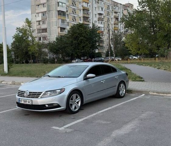 Серый Фольксваген Пассат СС, объемом двигателя 2 л и пробегом 180 тыс. км за 10500 $, фото 5 на Automoto.ua