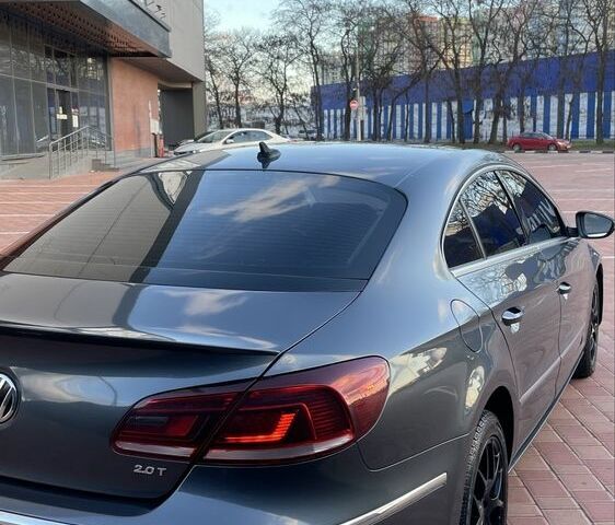 Серый Фольксваген Пассат СС, объемом двигателя 2 л и пробегом 260 тыс. км за 9400 $, фото 3 на Automoto.ua