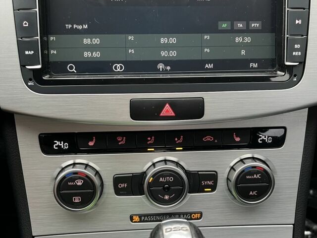 Серый Фольксваген Пассат СС, объемом двигателя 2 л и пробегом 185 тыс. км за 10500 $, фото 18 на Automoto.ua