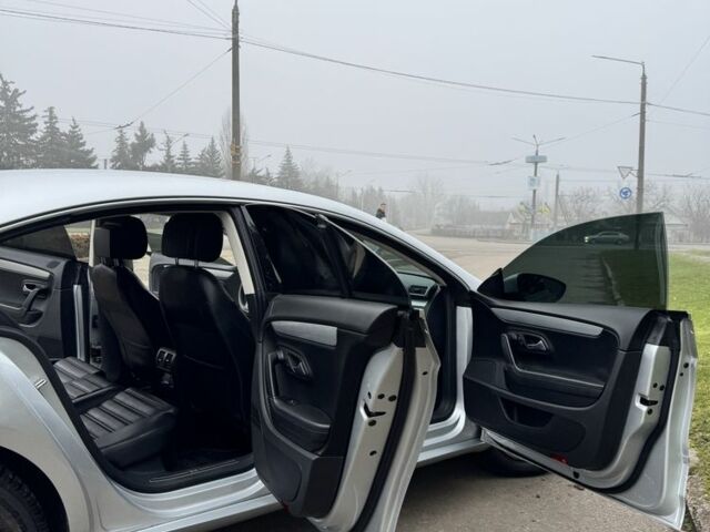 Серый Фольксваген Пассат СС, объемом двигателя 2 л и пробегом 119 тыс. км за 11200 $, фото 13 на Automoto.ua